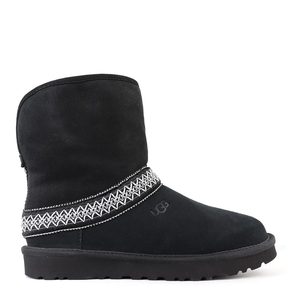 Classic Short Crescent — Black