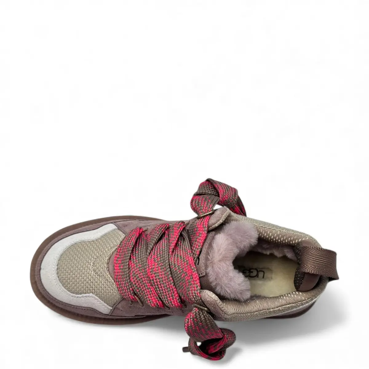 Lowmel Trainer — Rocky Oak