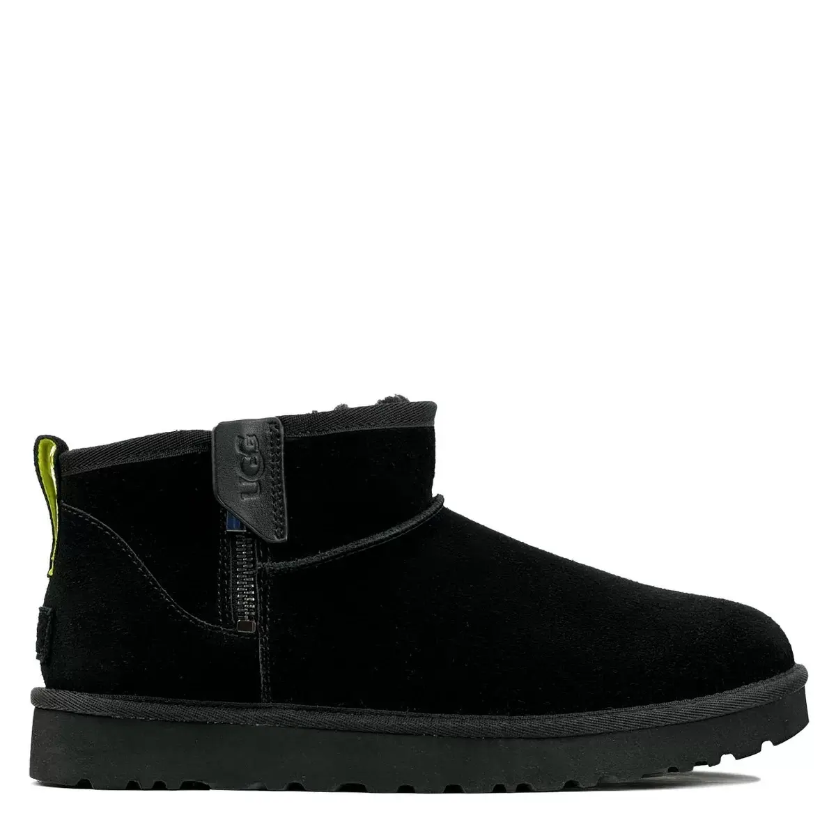 UGG Ultra Mini ZIP — Black